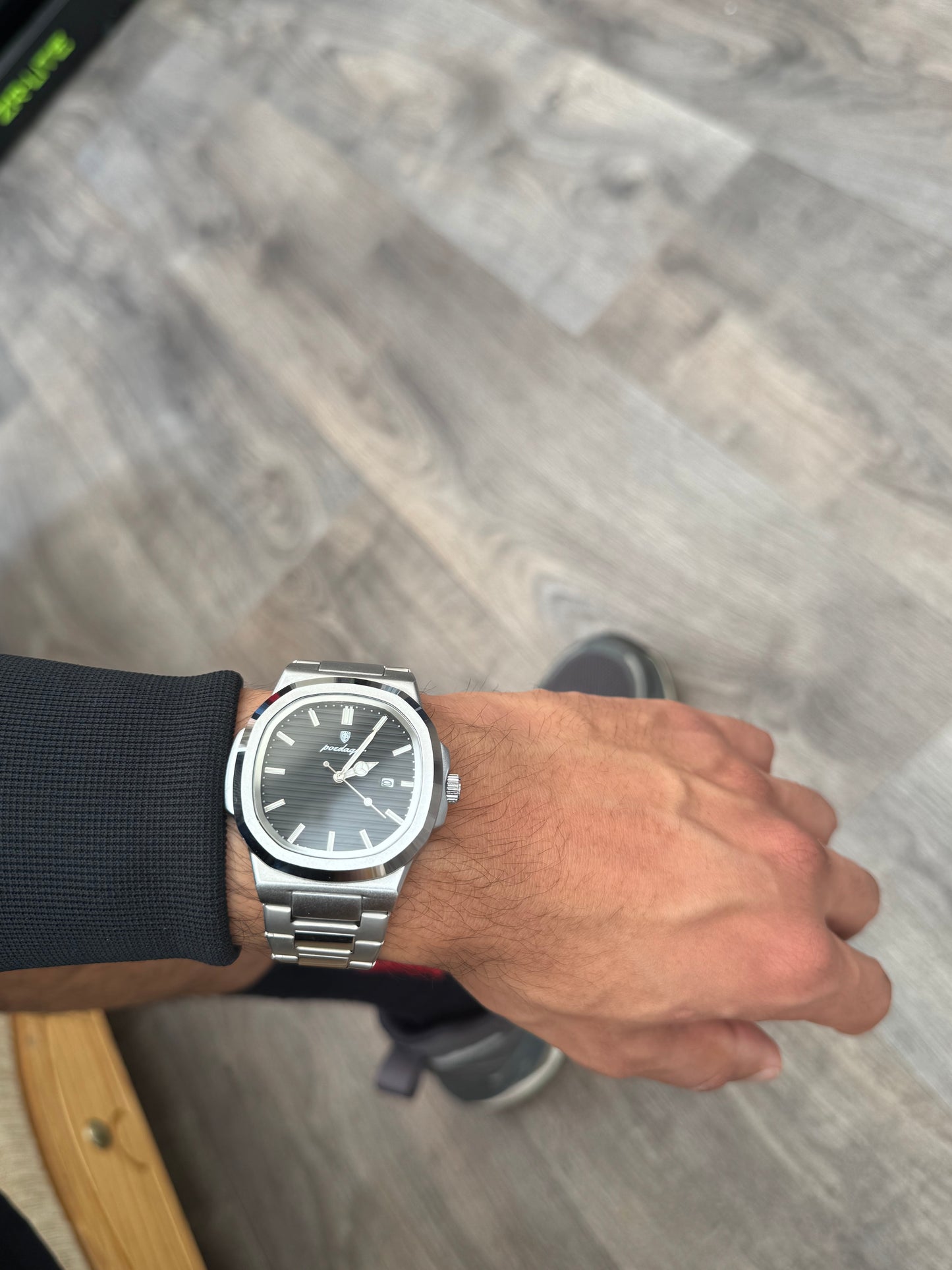 Poedagar Watch - Coal Black